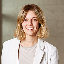 Portrait Janne Rumpelt, Pressesprecherin HAMBURG WASSER